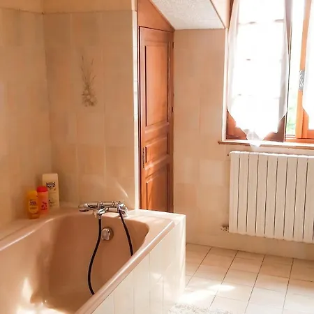 Confortable A Avec Piscine Privee