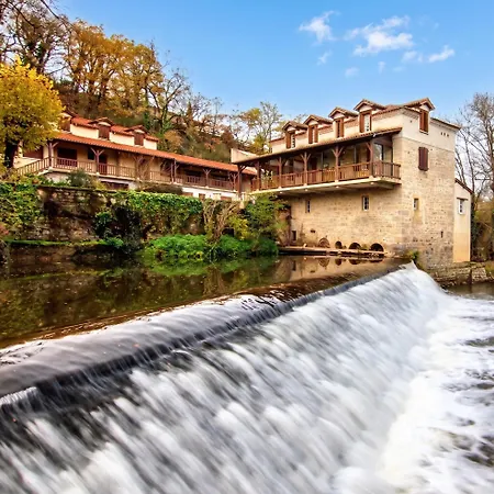 Villa Confortable A Avec Piscine Privee